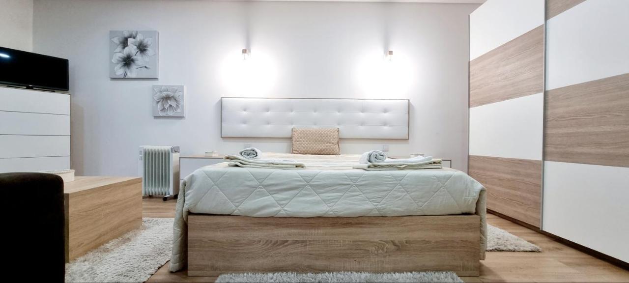 Imperial Apartment 1, 2 E 3 Braga Kültér fotó